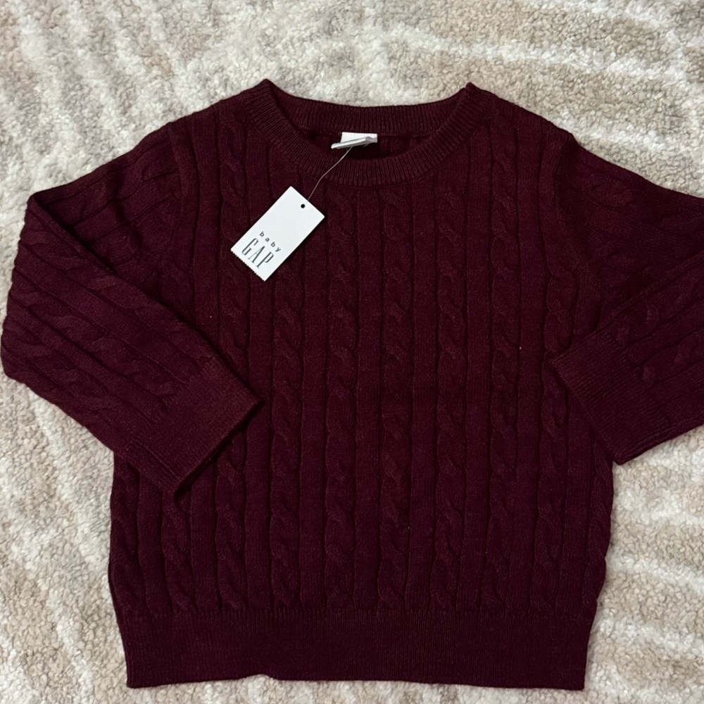 GAP Sweater